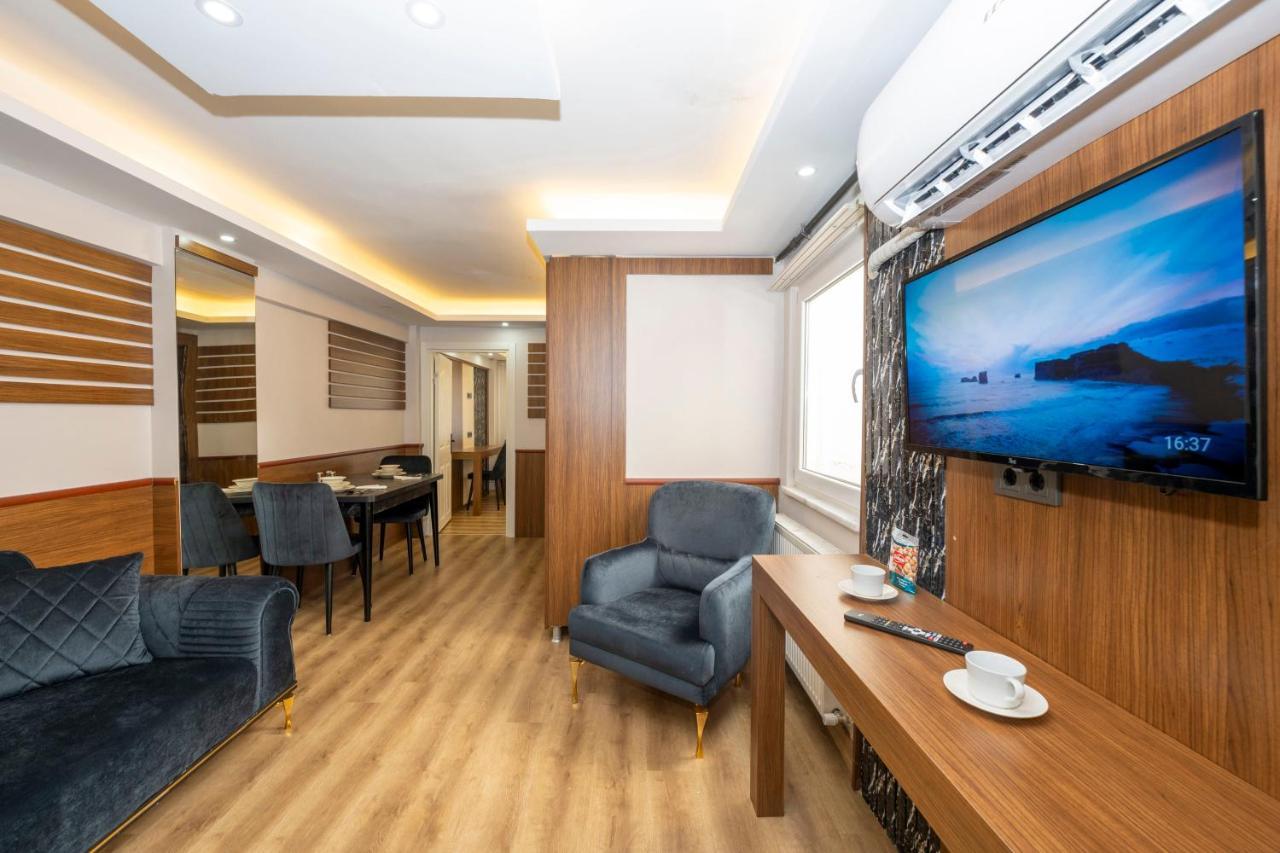 Hatem's House In Taksim Istanbul