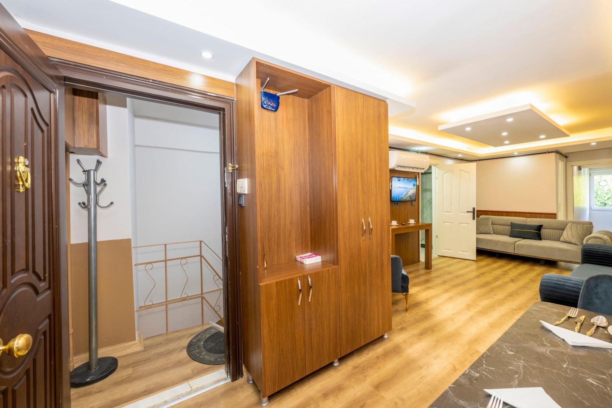 Hatem's House In Taksim Istanbul