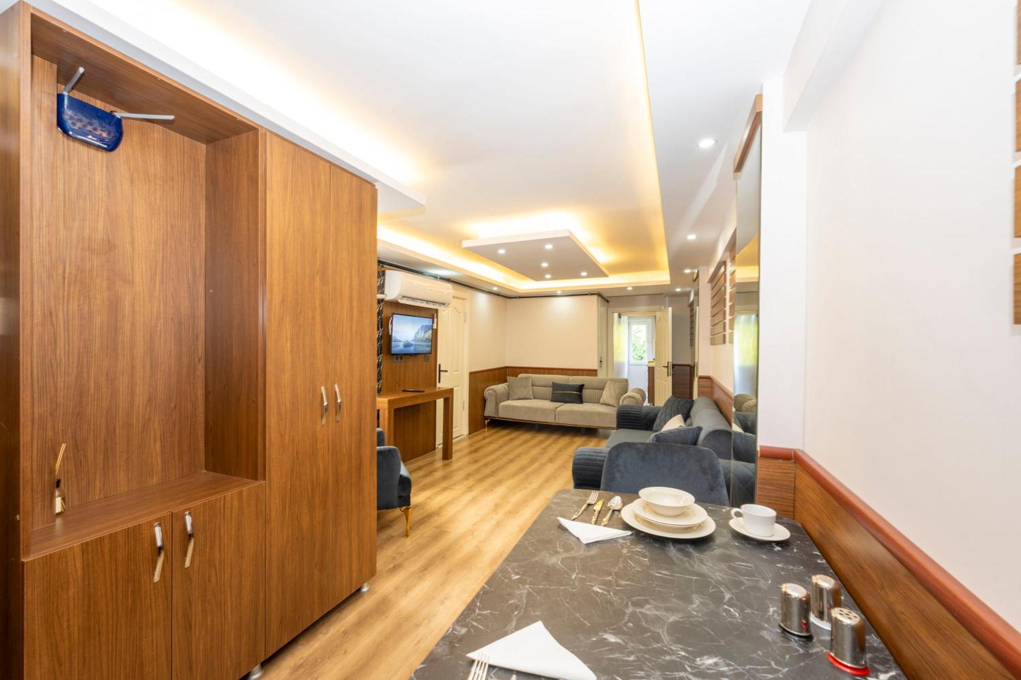 Hatem's House In Taksim
